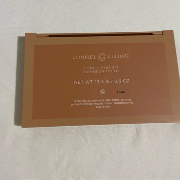 Complex Culture Eyeshadow Palette New Vegan Gem-Inspired Shades - Picture 6 of 12